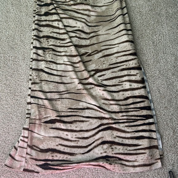 New LNA zebra dress - Picture 7 of 14